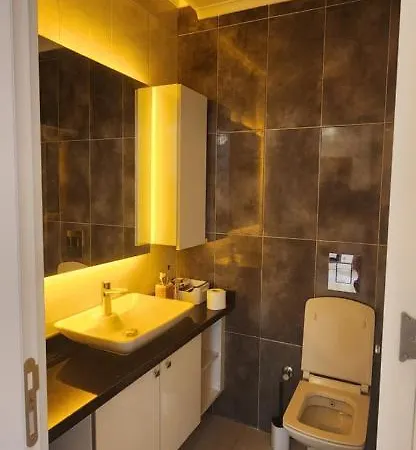 Adelion Albimo Loft Apartment *