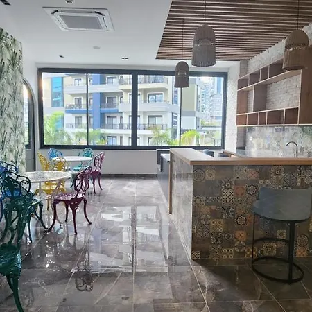 Adelion Albimo Loft 아파트 알란야