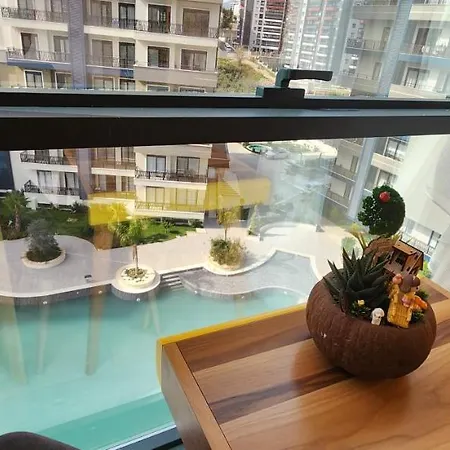Adelion Albimo Loft * Аланія