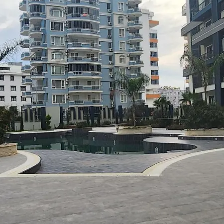 Adelion Albimo Loft * Аланія