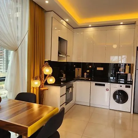 Adelion Albimo Loft Аланія